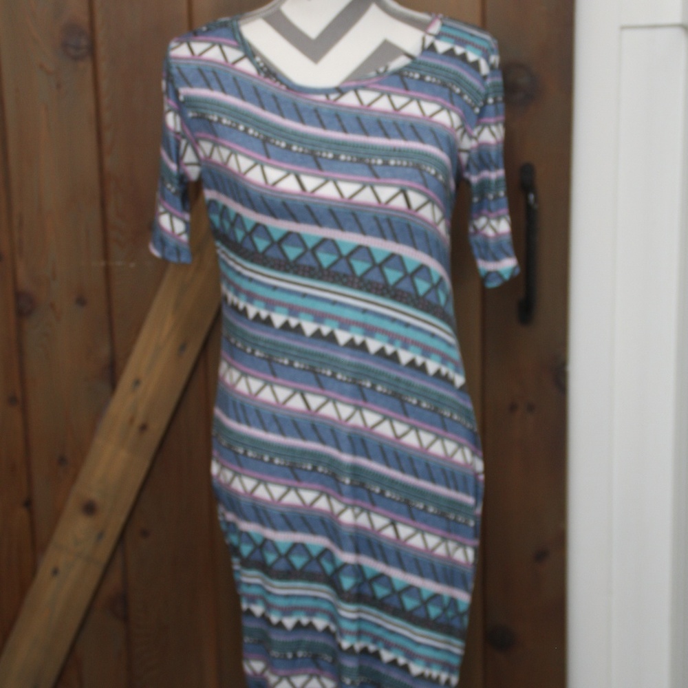 LuLaRoe Julia Dress